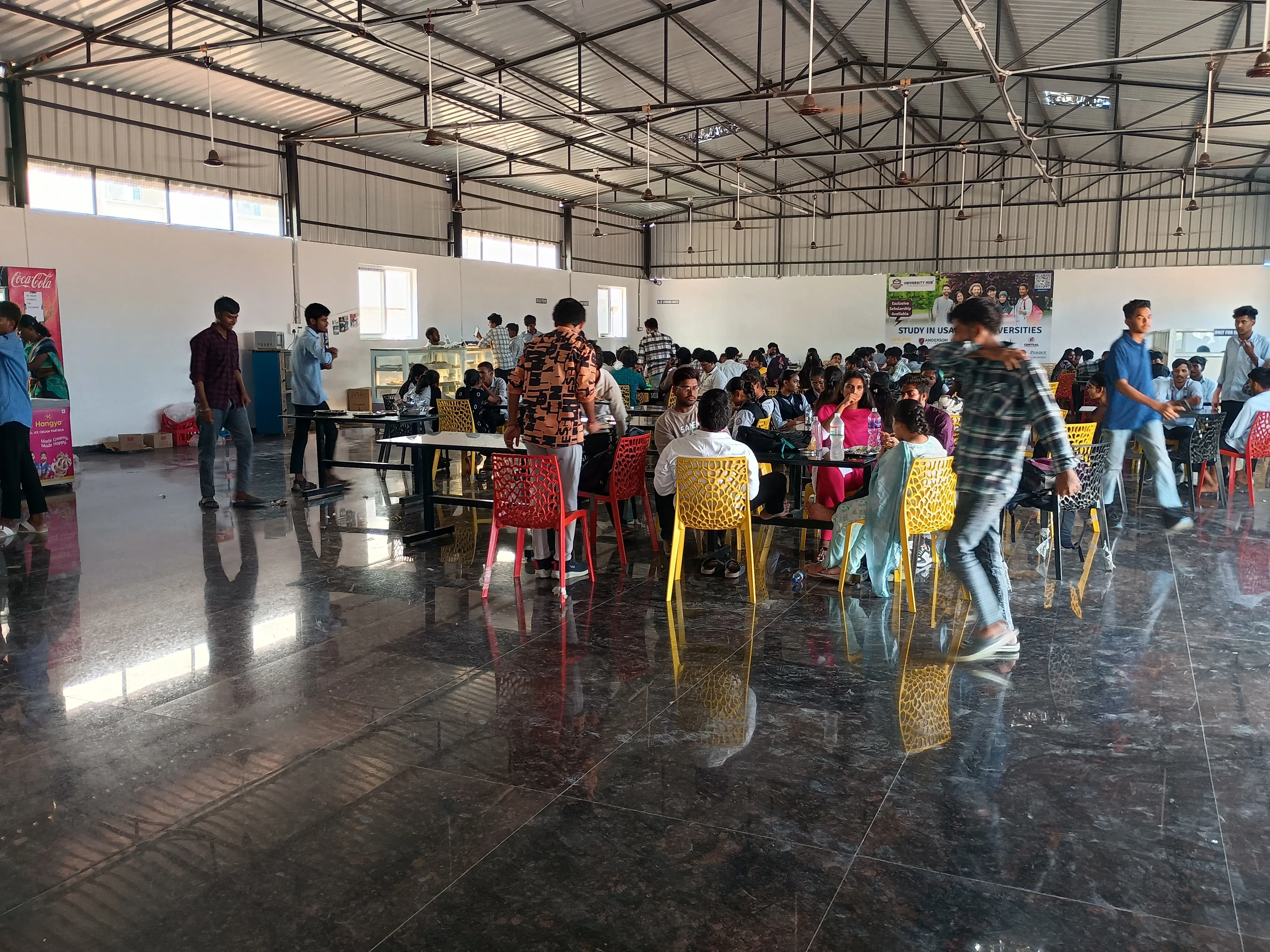 Cafeteria | Facilities | BRIL Hyderabad - IMG_20250417_132320512_HDR.jpg