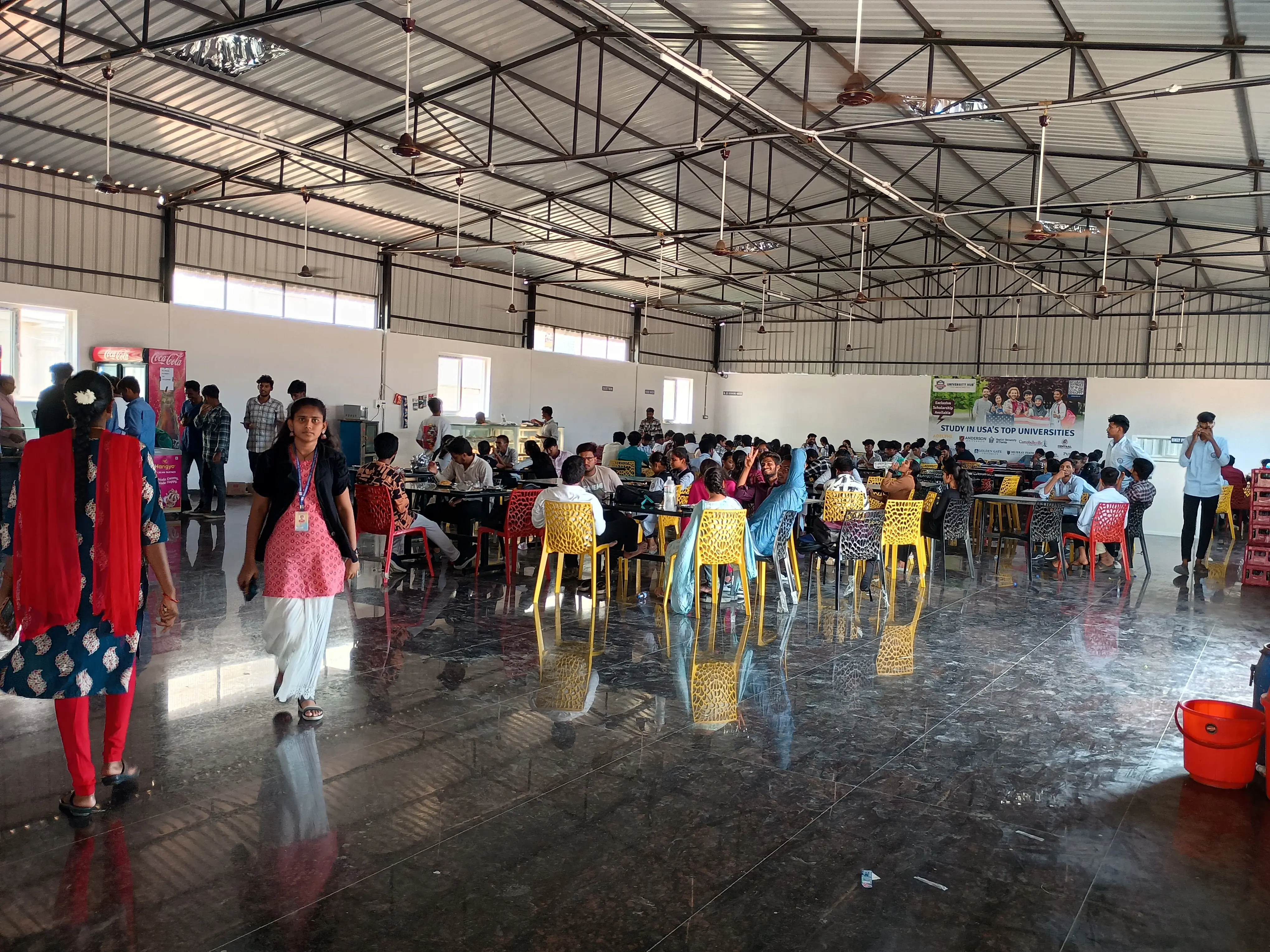 Cafeteria & Dining – BRIL Hyderabad